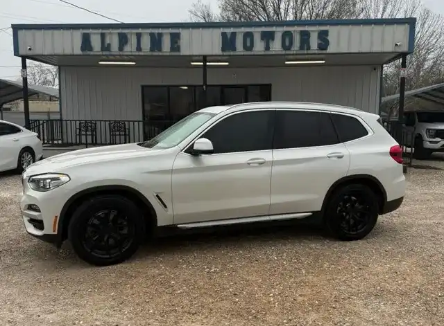 2020 BMW X3 sDrive30i's photo