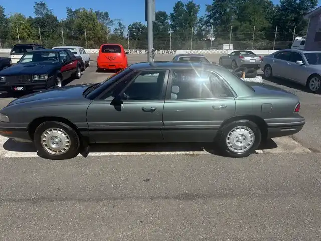 1999 Buick LeSabre Custom's photo
