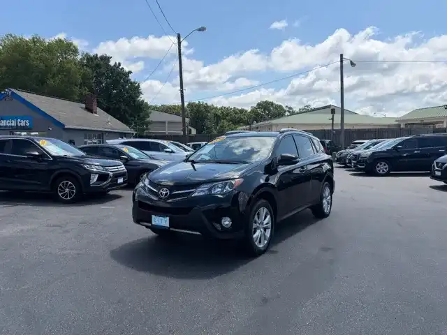 2014 Toyota RAV4 Limited's photo