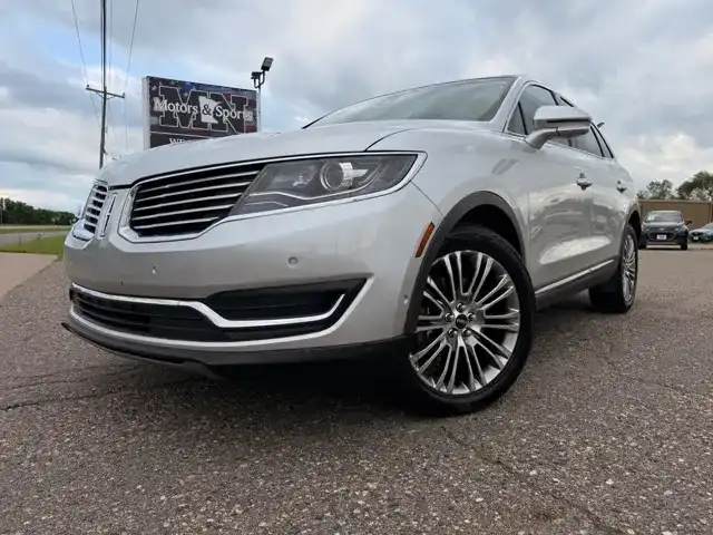 2016 Lincoln MKX Reserve AWD's photo