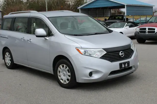 2013 Nissan Quest 3.5 S photo 3