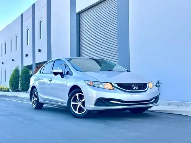 2015 Honda Civic SE CVT's photo