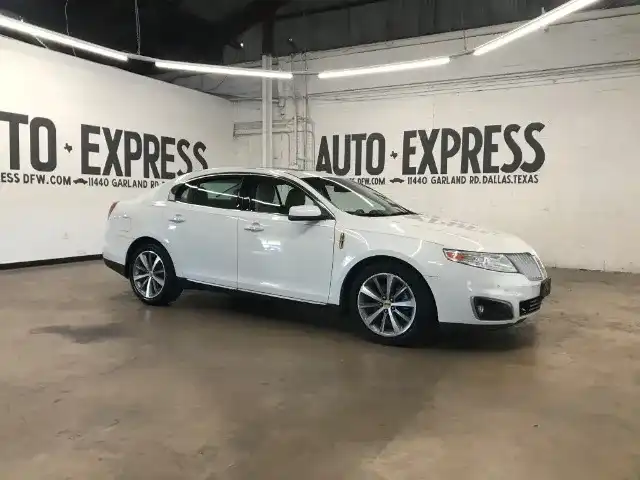 2009 Lincoln MKS's photo