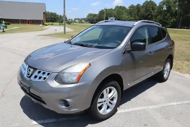 2015 Nissan Rogue Select S AWD's photo