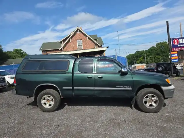 2000 Toyota Tundra SR5 4x4 Access Cab V8 4AT's photo