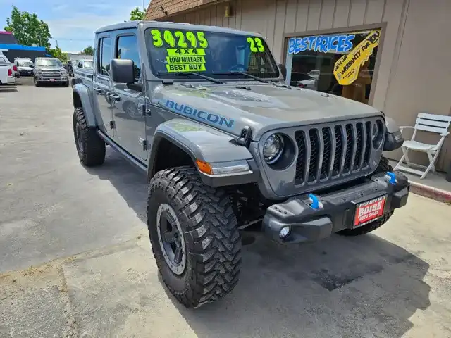 2023 Jeep Gladiator Rubicon's photo