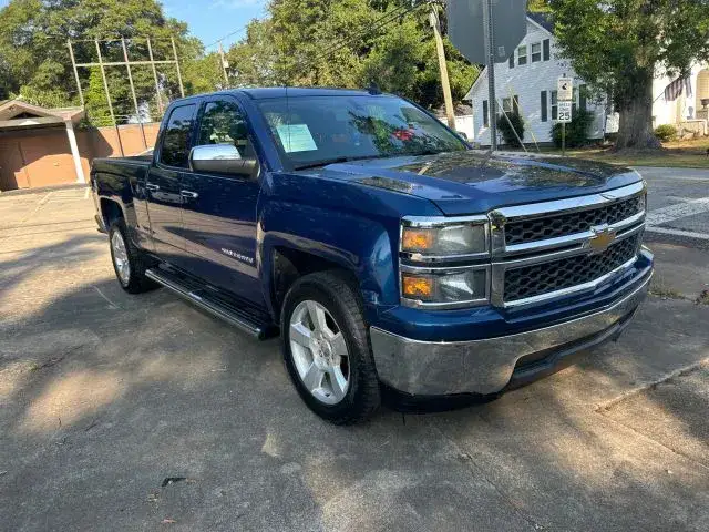 2015 Chevrolet Silverado 1500 1LS Double Cab Standard Box photo 1