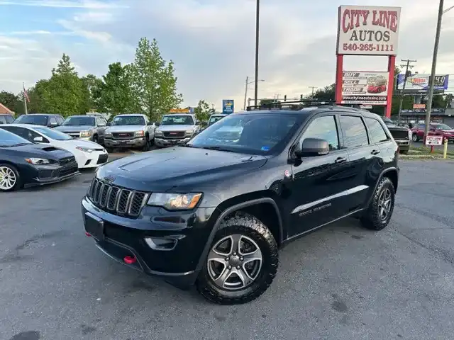 2017 Jeep Grand Cherokee Trailhawk 4WD's photo