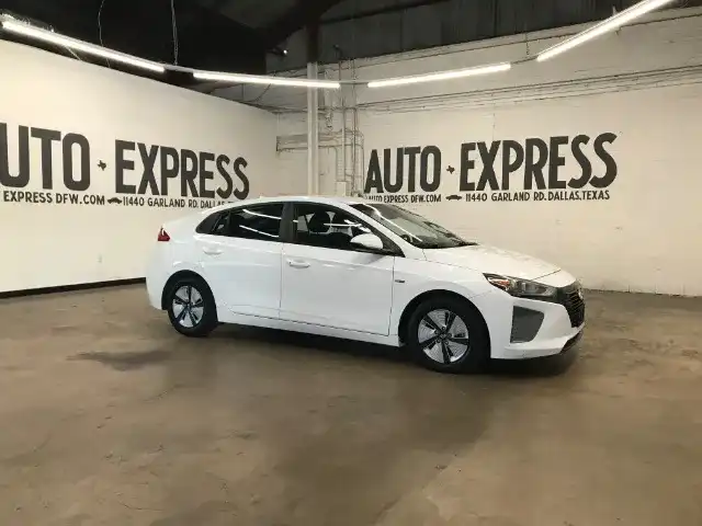 2019 Hyundai Ioniq 1.6 Hybrid Blue DCT's photo