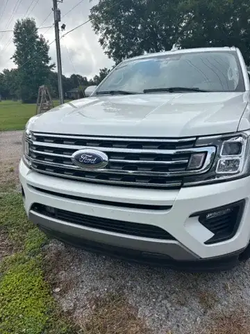 2021 Ford Expedition XLT MAX's photo