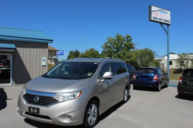 2013 Nissan Quest 3.5 LE photo 1