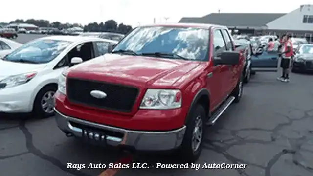 2006 Ford F-150 XLT 4WD SuperCab 133 in Styleside's photo