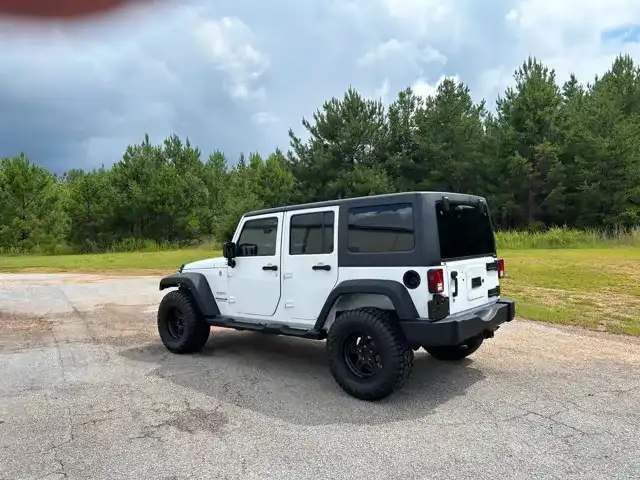 2014 Jeep Wrangler Sport's photo