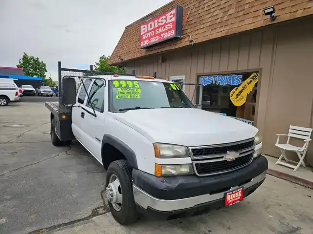 2007 Chevrolet Silverado HD 2WD Extended Cab Work Truck's photo