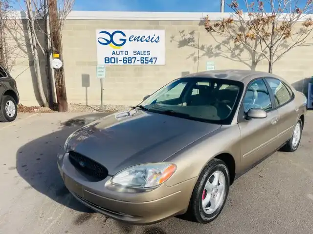2003 Ford Taurus SES Standard's photo