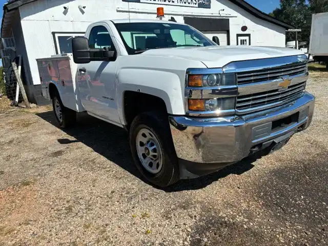 2016 Chevrolet Silverado HD Work Truck Regular Cab 162 WB's photo