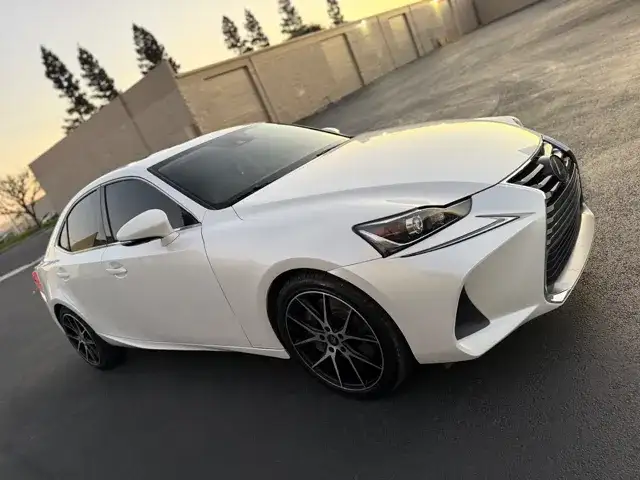 2019 Lexus IS 350 300 RWD's photo