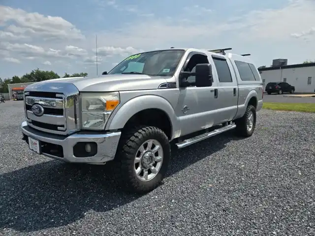 2011 Ford F-250 XLT 4x4 Crew Cab 172 in's photo
