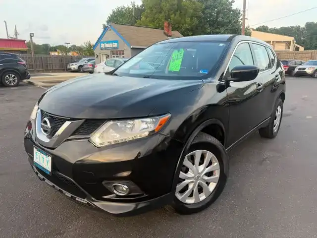 2016 Nissan Rogue S AWD's photo