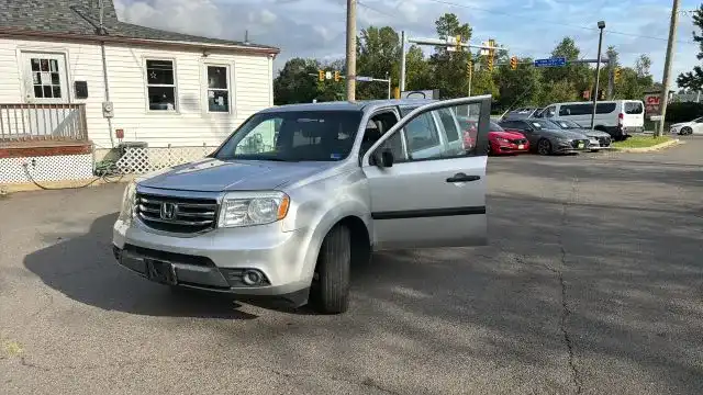 2012 Honda Pilot LX 4WD's photo