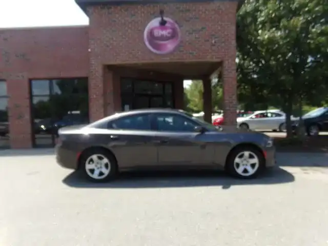 2016 Dodge Charger 3.6 Police Package 12.1 Screen (Fleet)'s photo