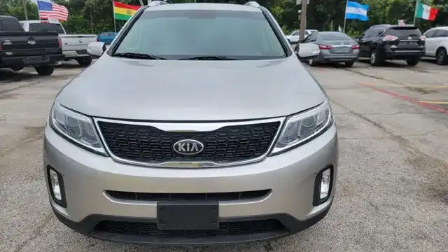 2014 Kia Sorento LX AT's photo