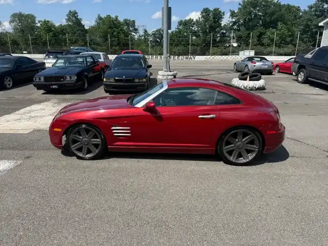 2004 Chrysler Crossfire Base's photo