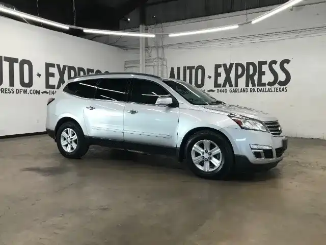 2014 Chevrolet Traverse 2LT AWD's photo