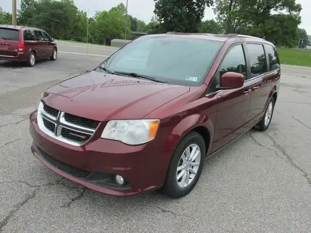 2019 Dodge Grand Caravan SXT's photo