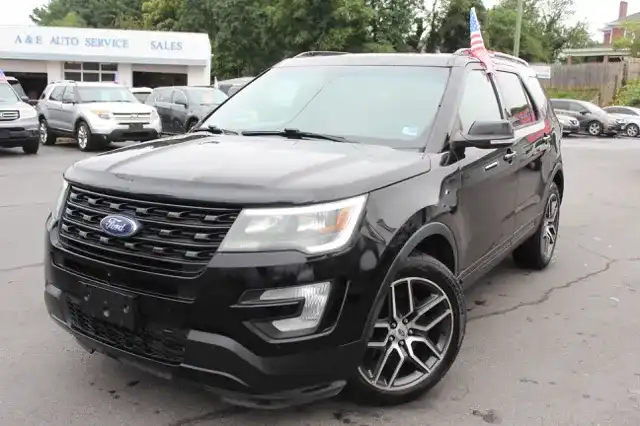 2016 Ford Explorer Sport 4WD's photo