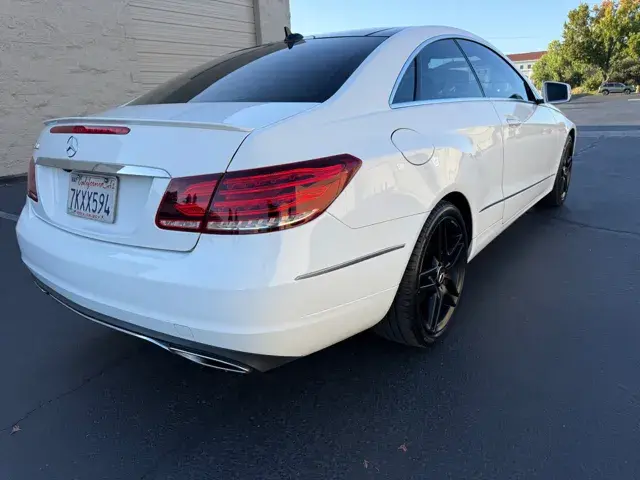 2014 Mercedes-Benz E-Class E350 photo 3
