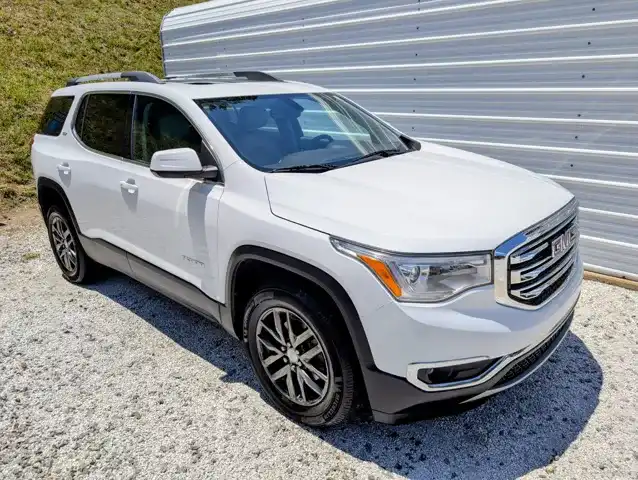 2019 GMC Acadia SLT1 FWD's photo