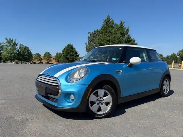 2015 MINI Cooper Base's photo