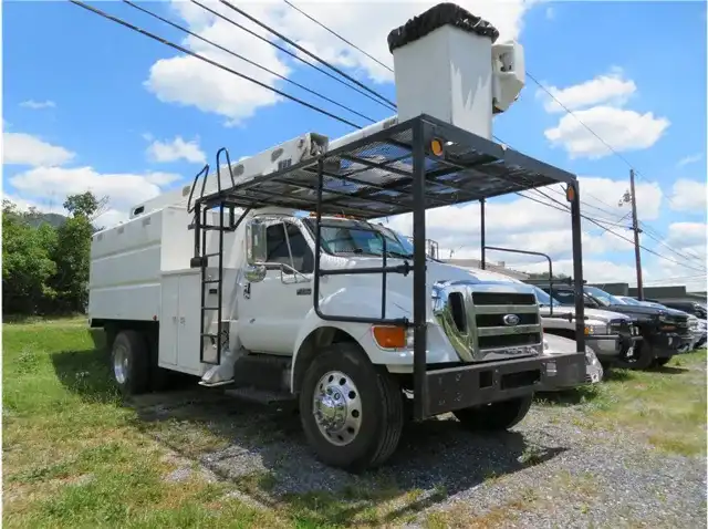 2007 Ford F-750's photo