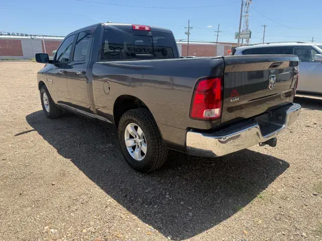 2018 RAM 1500 SLT Quad Cab 6'4 photo 5