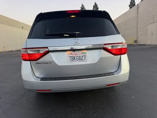 2013 Honda Odyssey EX-L photo 5