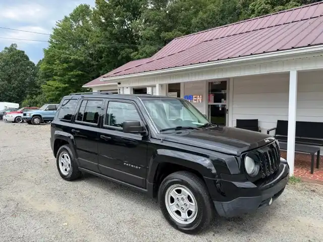 2015 Jeep Patriot Sport's photo