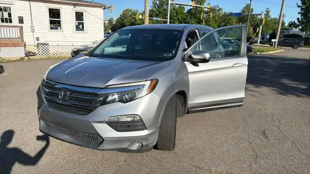 2017 Honda Pilot 4WD EX-L's photo