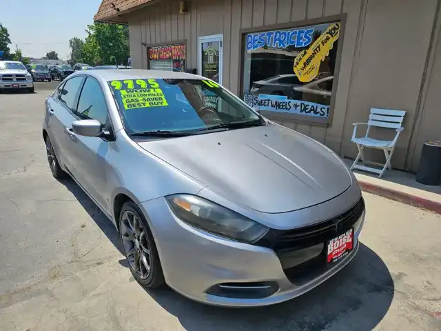 2016 Dodge Dart 2.0 SE's photo