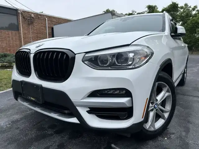 2020 BMW X3 sDrive30i's photo