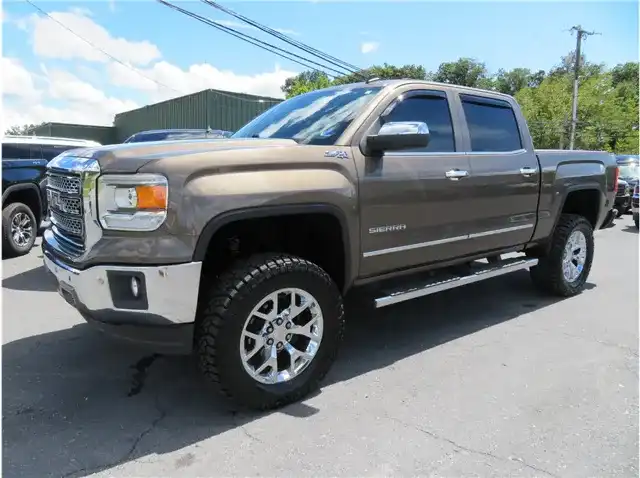 2014 GMC Sierra 4WD Crew Cab SLT SWB's photo