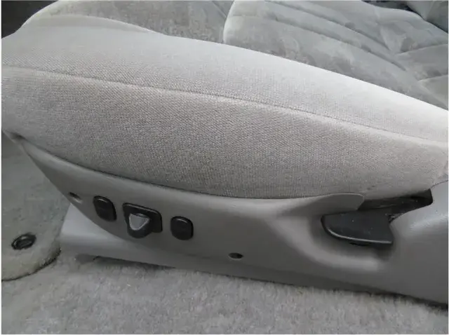 1996 Ford Thunderbird undefined photo 4