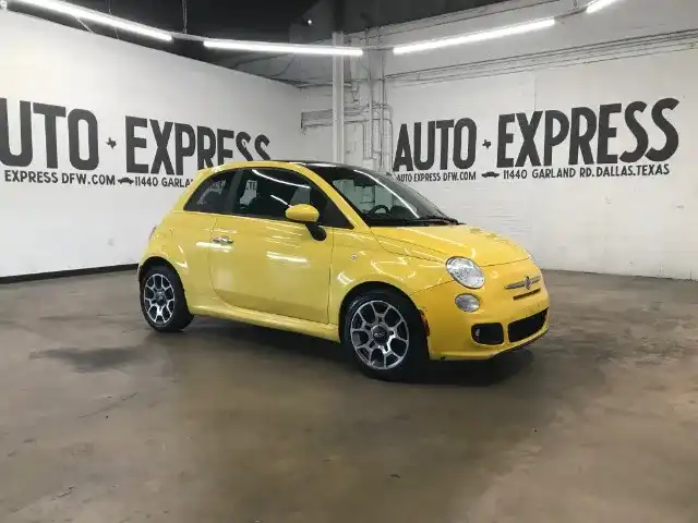 2012 FIAT 500 Sport's photo