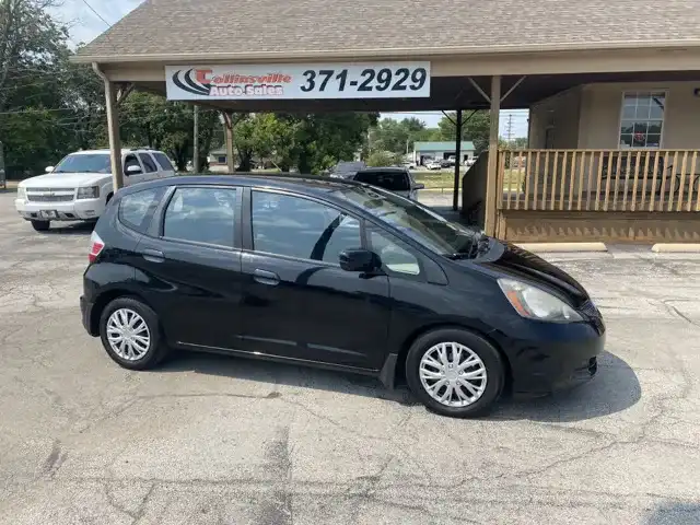 2013 Honda Fit Auto's photo