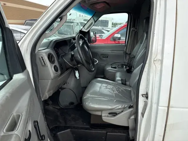 2011 Ford E-Series undefined photo 5