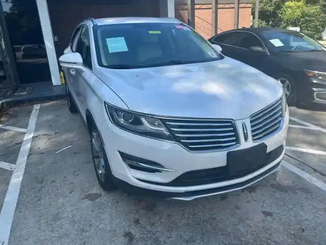 2015 Lincoln MKC FWD's photo