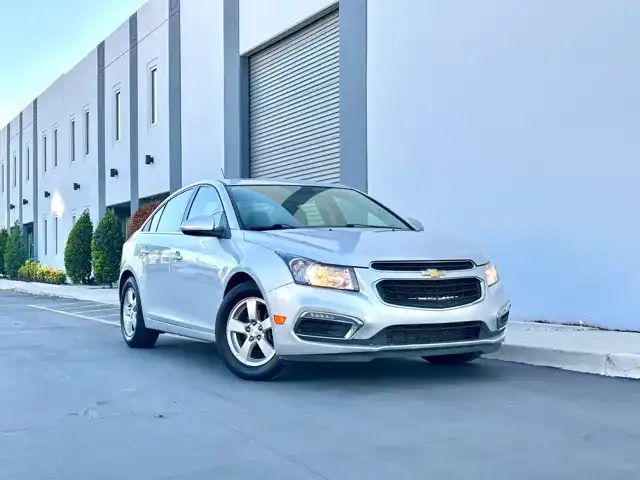 2015 Chevrolet Cruze 1LT Auto's photo