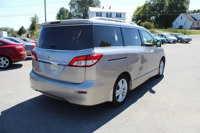 2013 Nissan Quest 3.5 LE photo 4