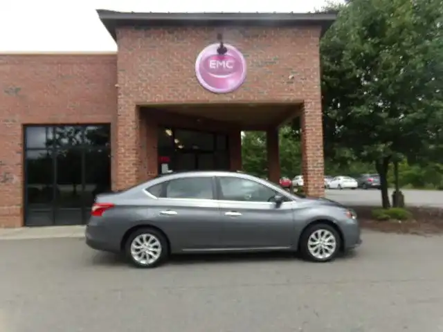 2019 Nissan Sentra SV CVT's photo