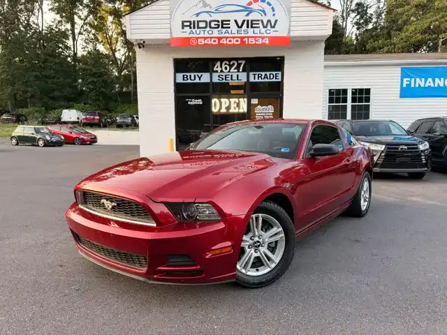 2014 Ford Mustang V6's photo